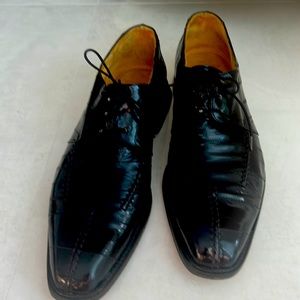 Men’s Shoes